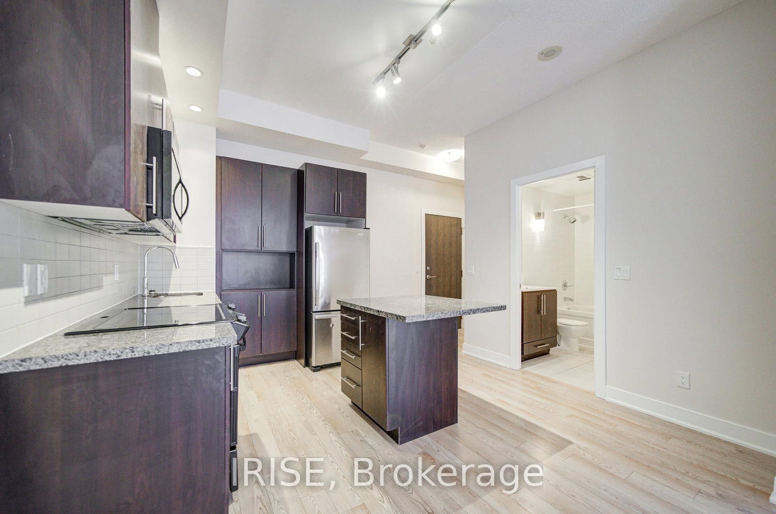 28 Linden Street, Unit 1109 - Photo 15