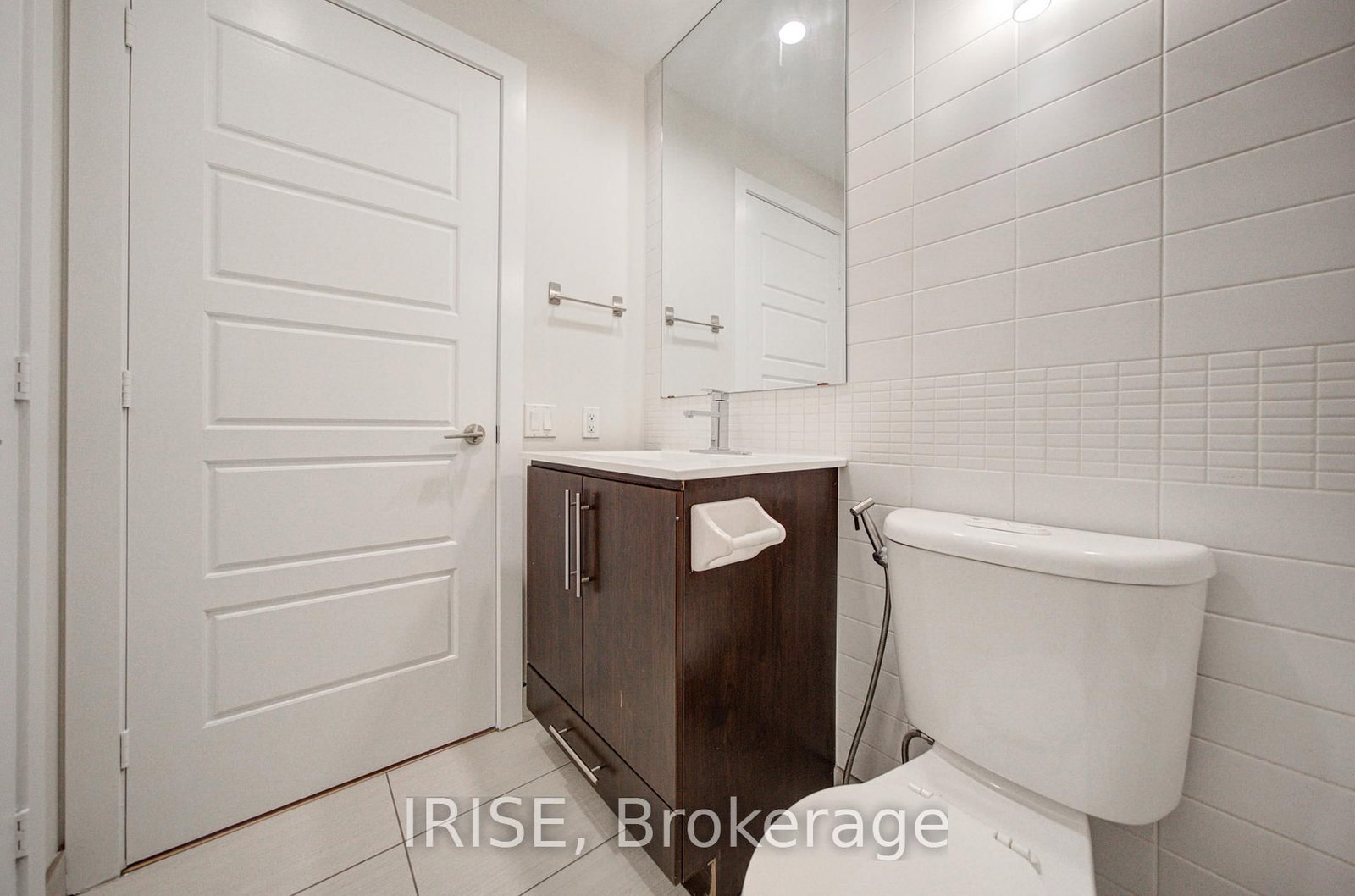 28 Linden Street, Unit 1109 - Photo 17