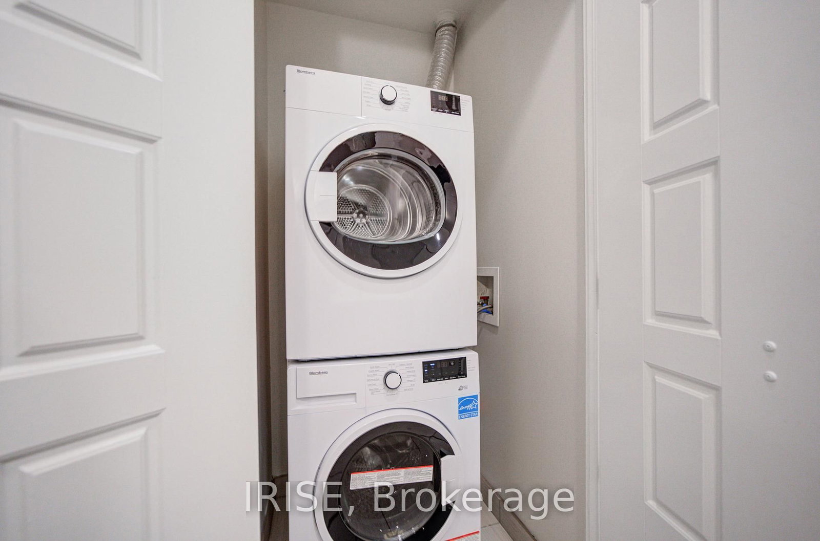 28 Linden Street, Unit 1109 - Photo 22