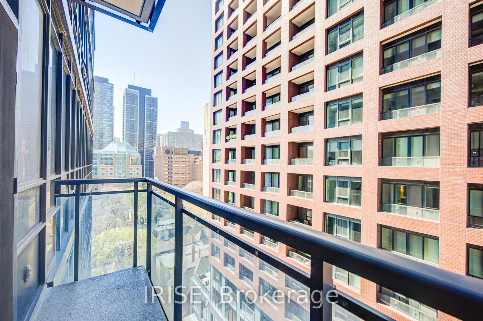 28 Linden Street, Unit 1109 - Photo 25