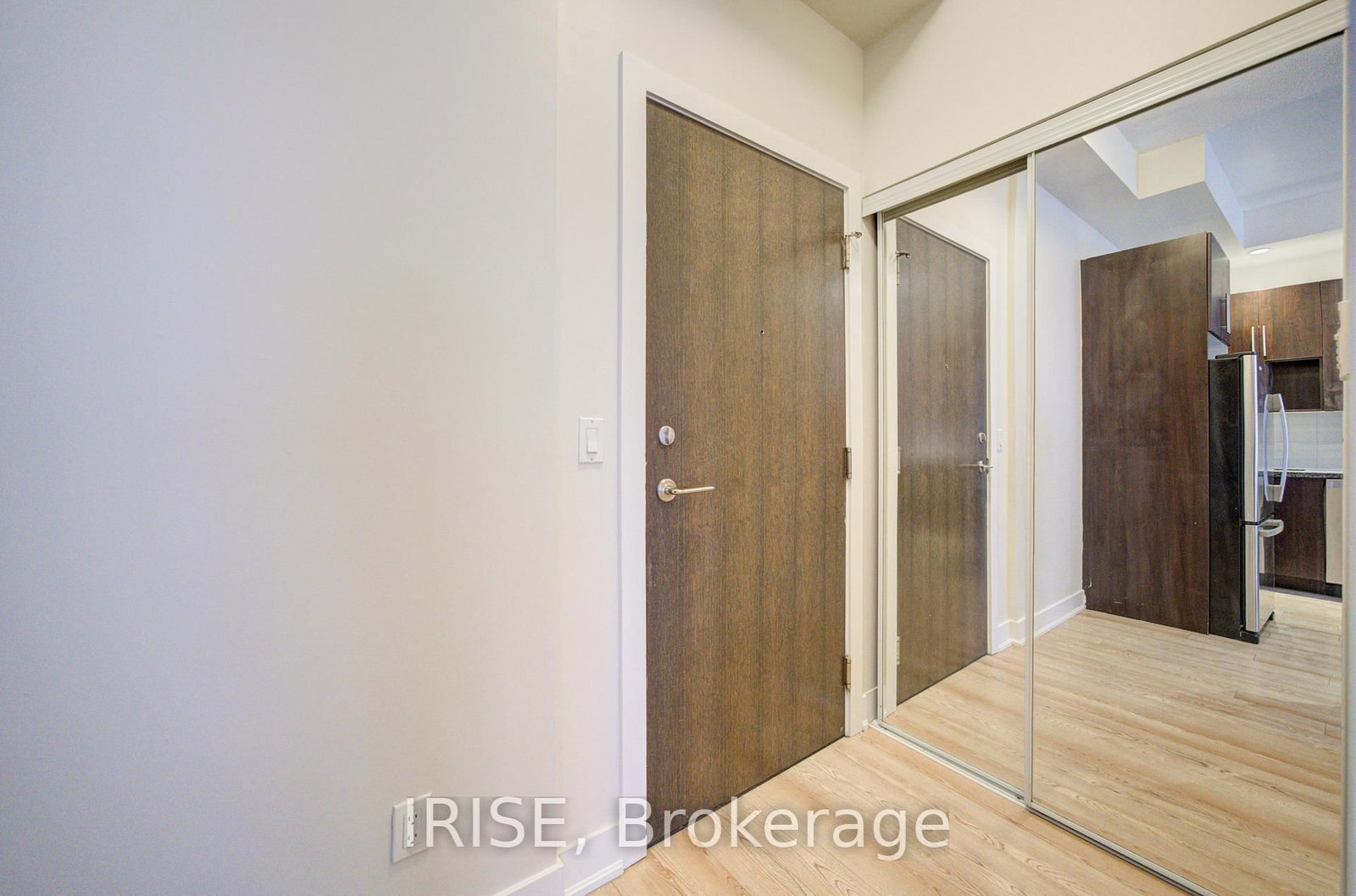 28 Linden Street, Unit 1109 - Photo 31