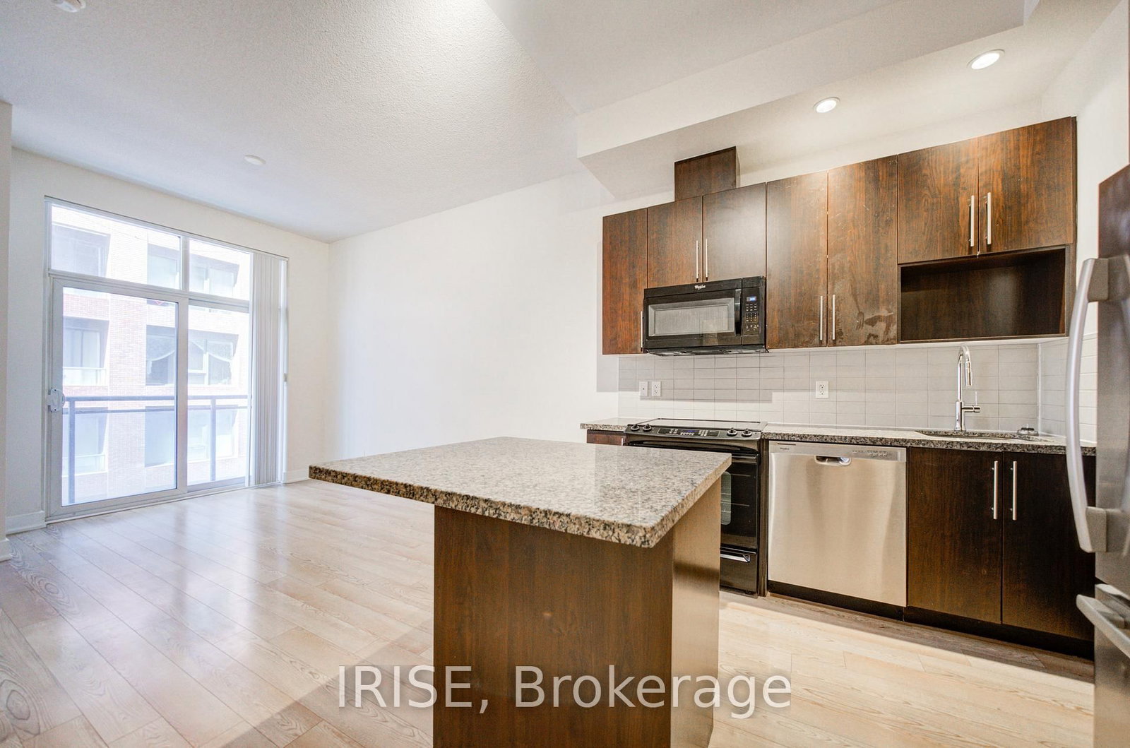 28 Linden Street, Unit 1109 - Photo 7