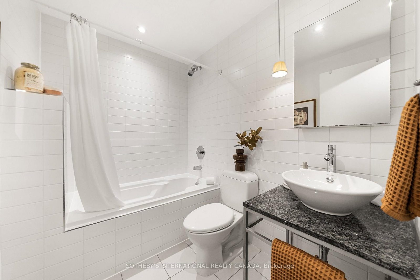 75 Portland Street, Unit 302 - Photo 21