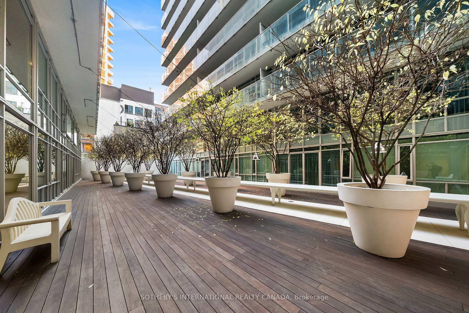 75 Portland Street, Unit 302 - Photo 28