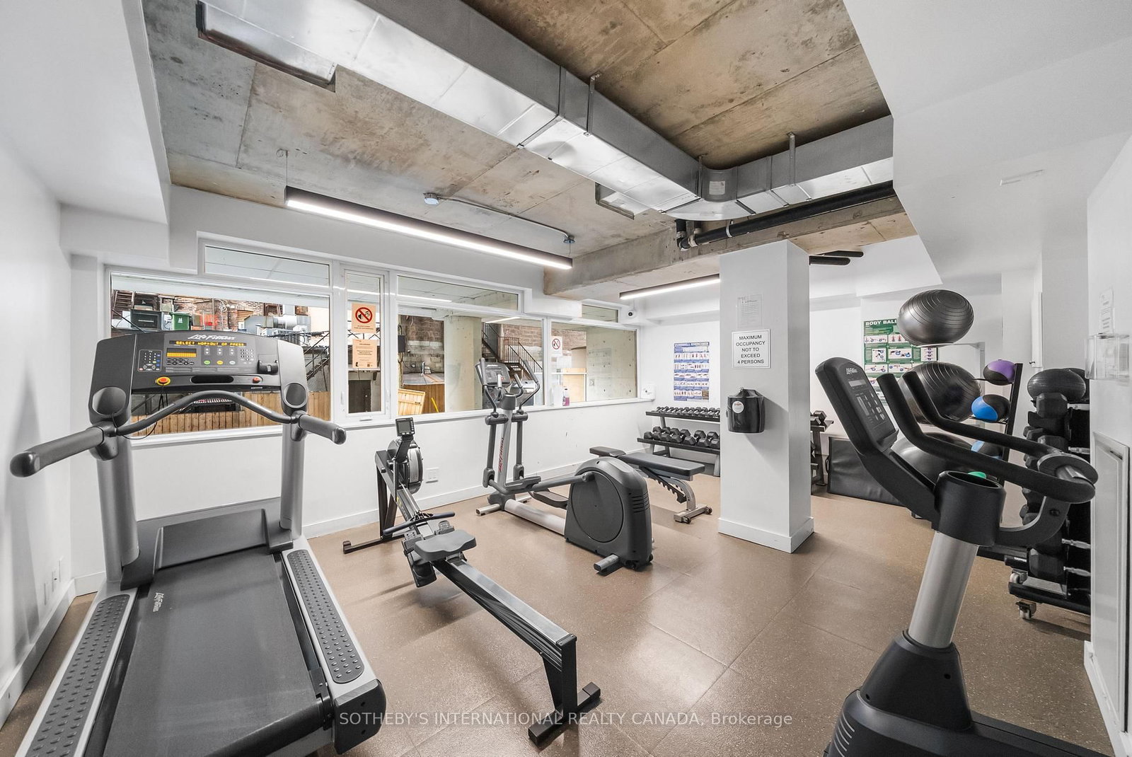 75 Portland Street, Unit 302 - Photo 29