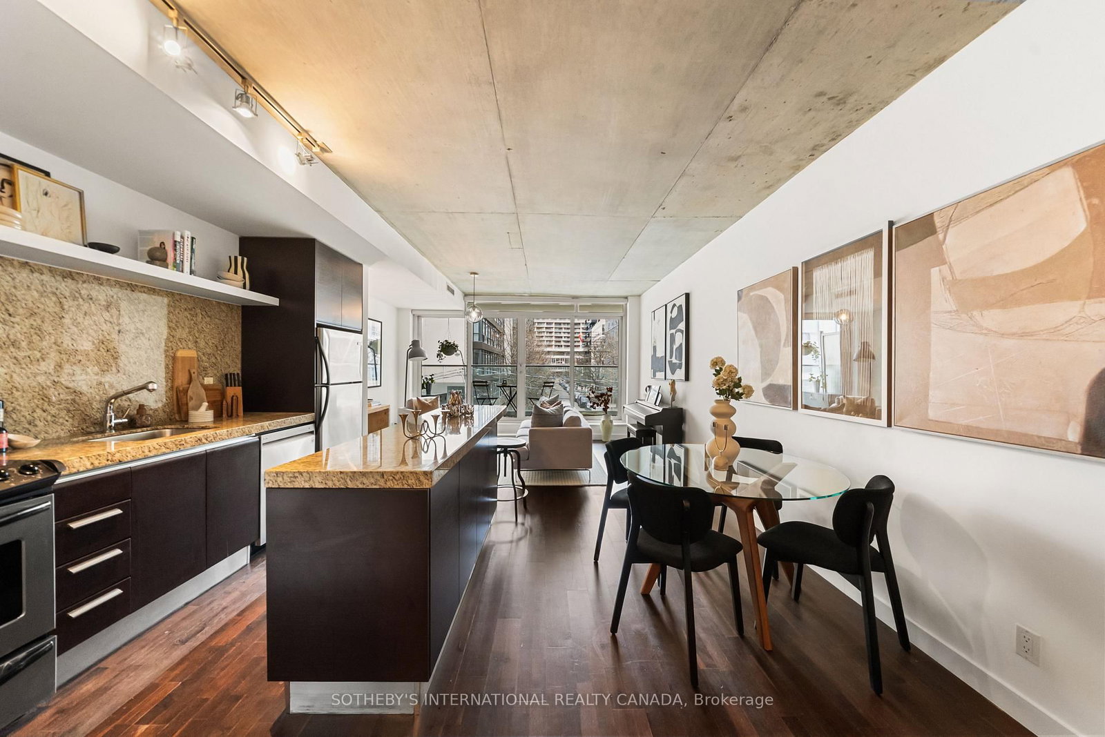 75 Portland Street, Unit 302 - Photo 4