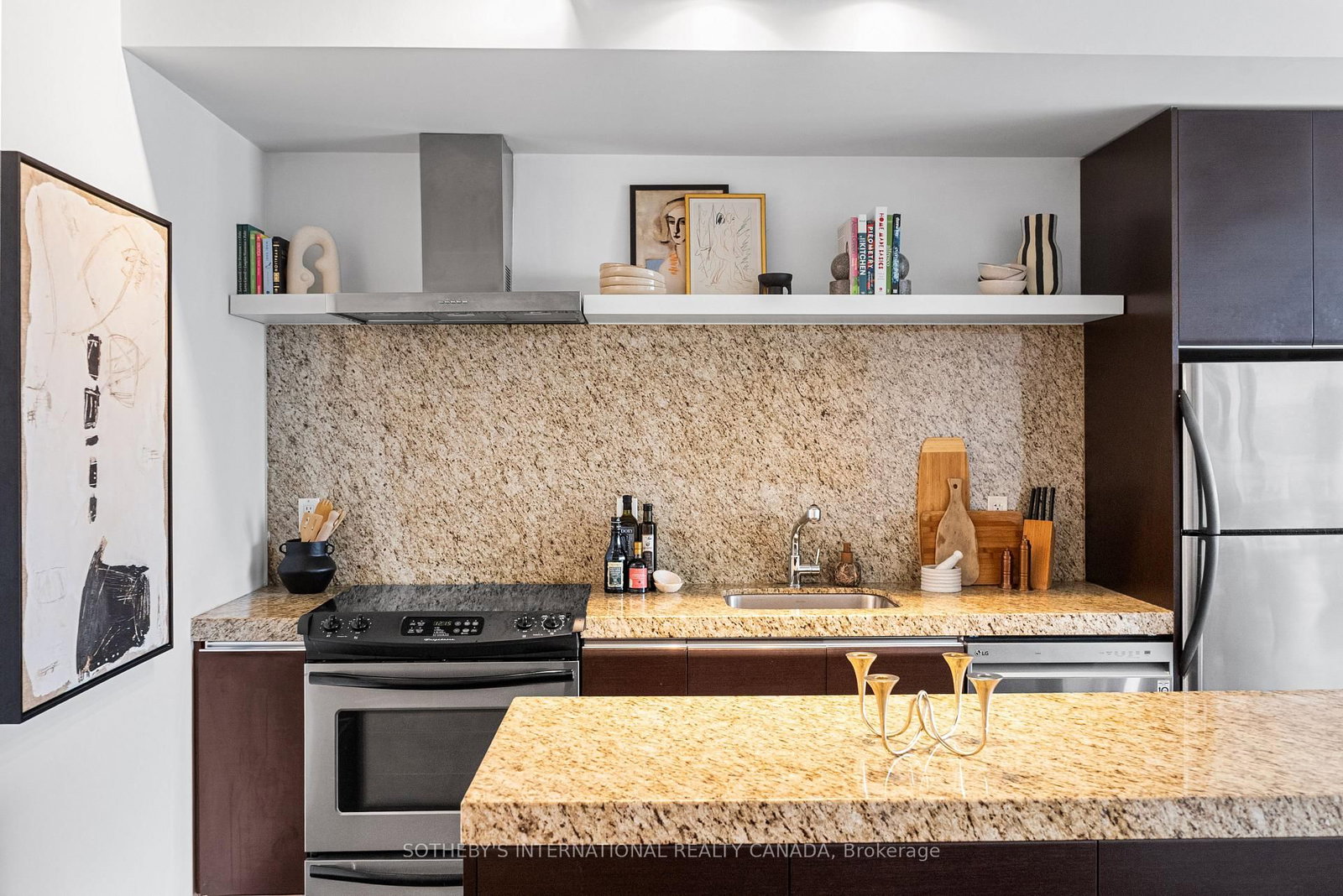 75 Portland Street, Unit 302 - Photo 5