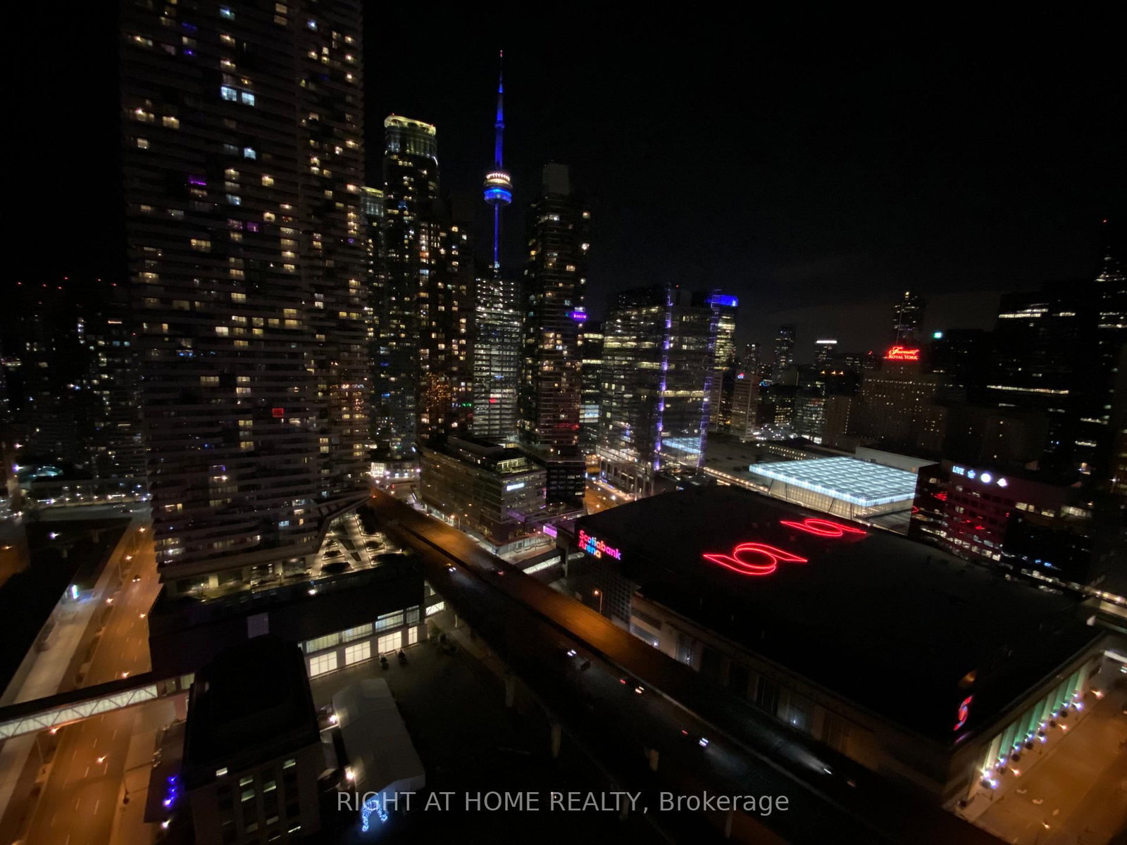 33 Bay Street, Unit 3213 - Photo 18