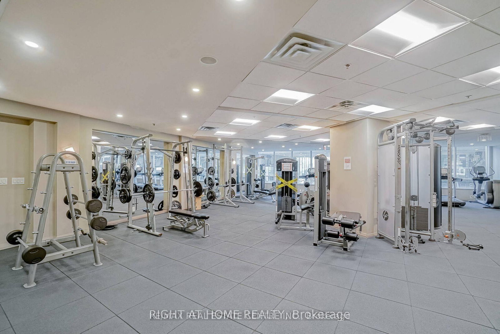 33 Bay Street, Unit 3213 - Photo 24