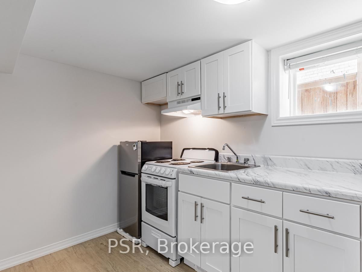 41 Fairholme Avenue, Unit Bsmt - Photo 9