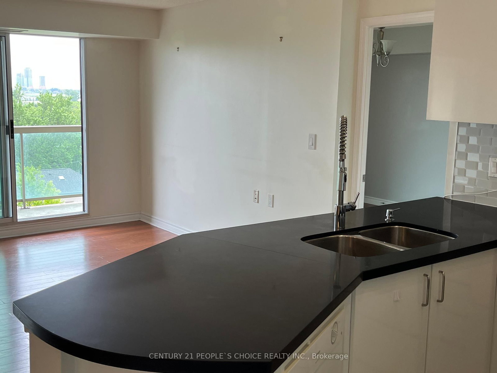 935 Sheppard Avenue W, Unit 603 - Photo 28