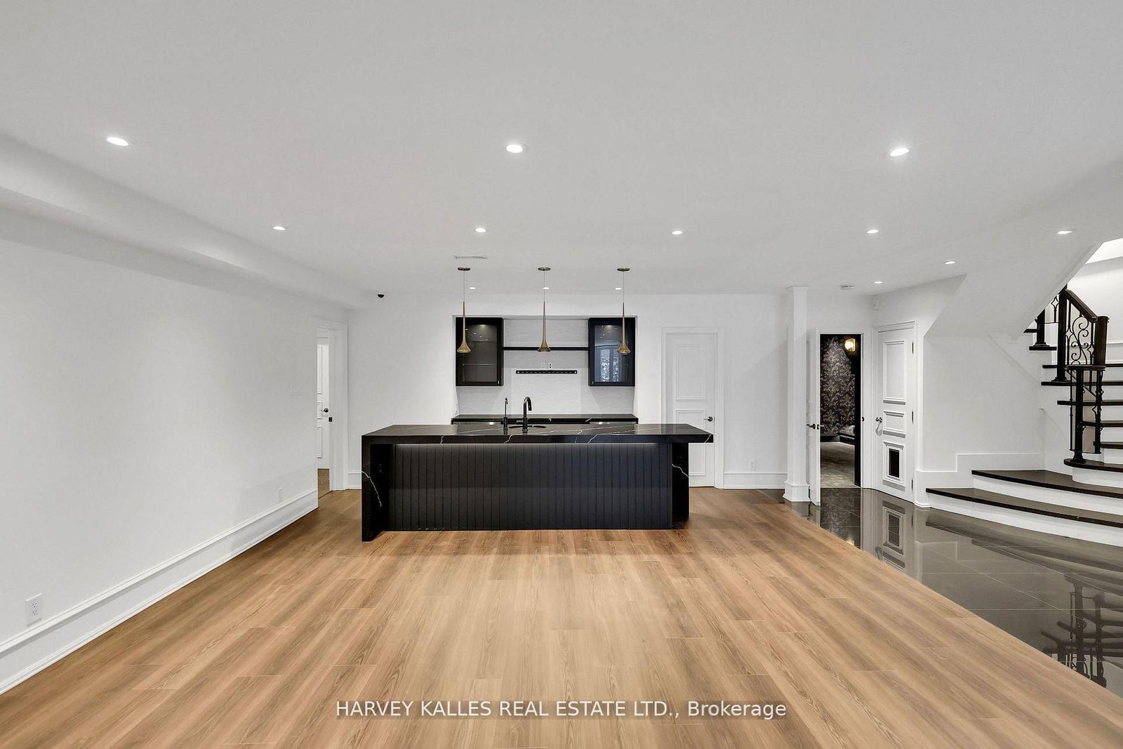 113 Coldstream Avenue - Photo 33