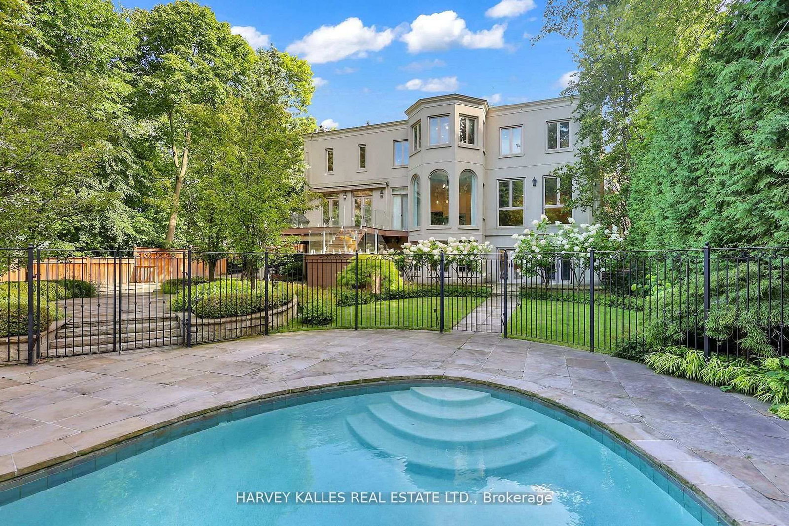 113 Coldstream Avenue - Photo 45