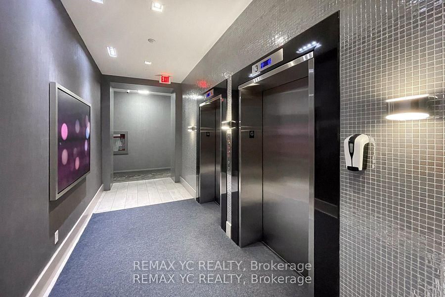 525 Adelaide Street W, Unit 217 - Photo 24