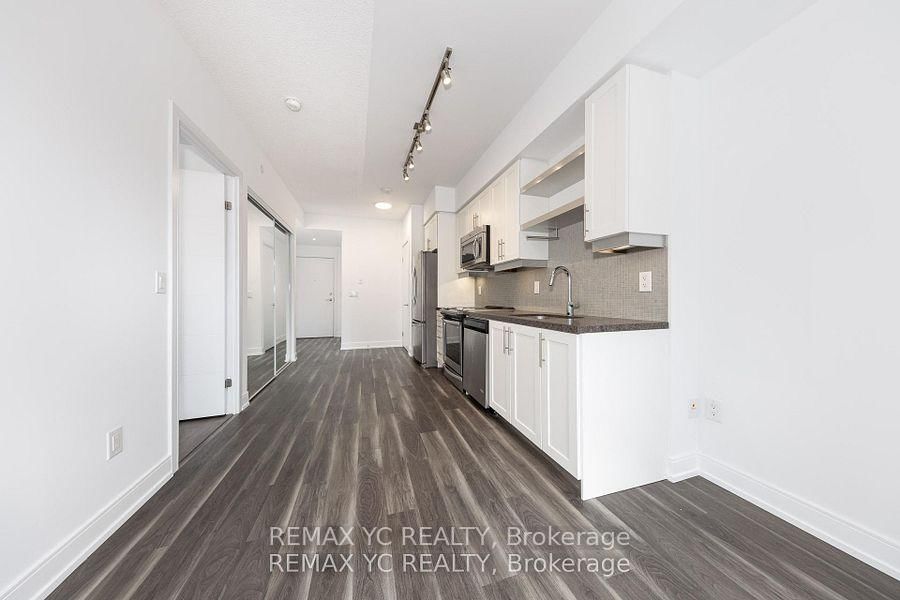 525 Adelaide Street W, Unit 217 - Photo 9