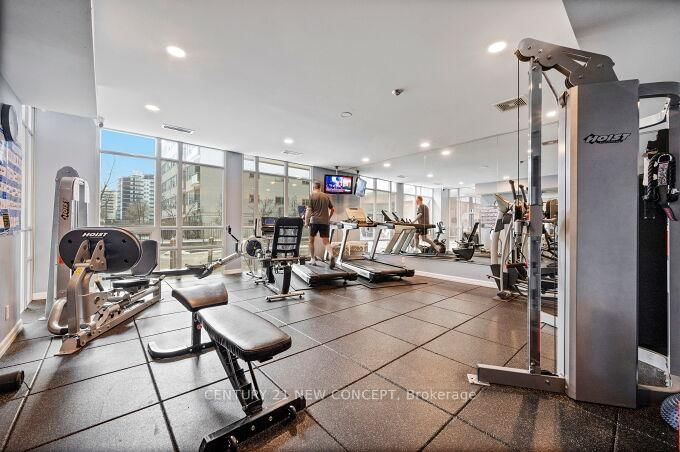 900 Mount Pleasant Road, Unit 606 - Photo 11