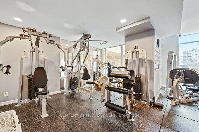 900 Mount Pleasant Road, Unit 606 - Photo 12