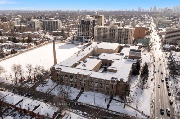 900 Mount Pleasant Road, Unit 606 - Photo 19