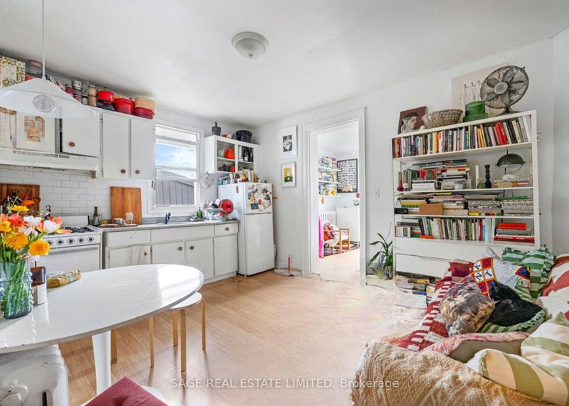 276* Crawford St, Toronto, M6J 2V8 | Image 3