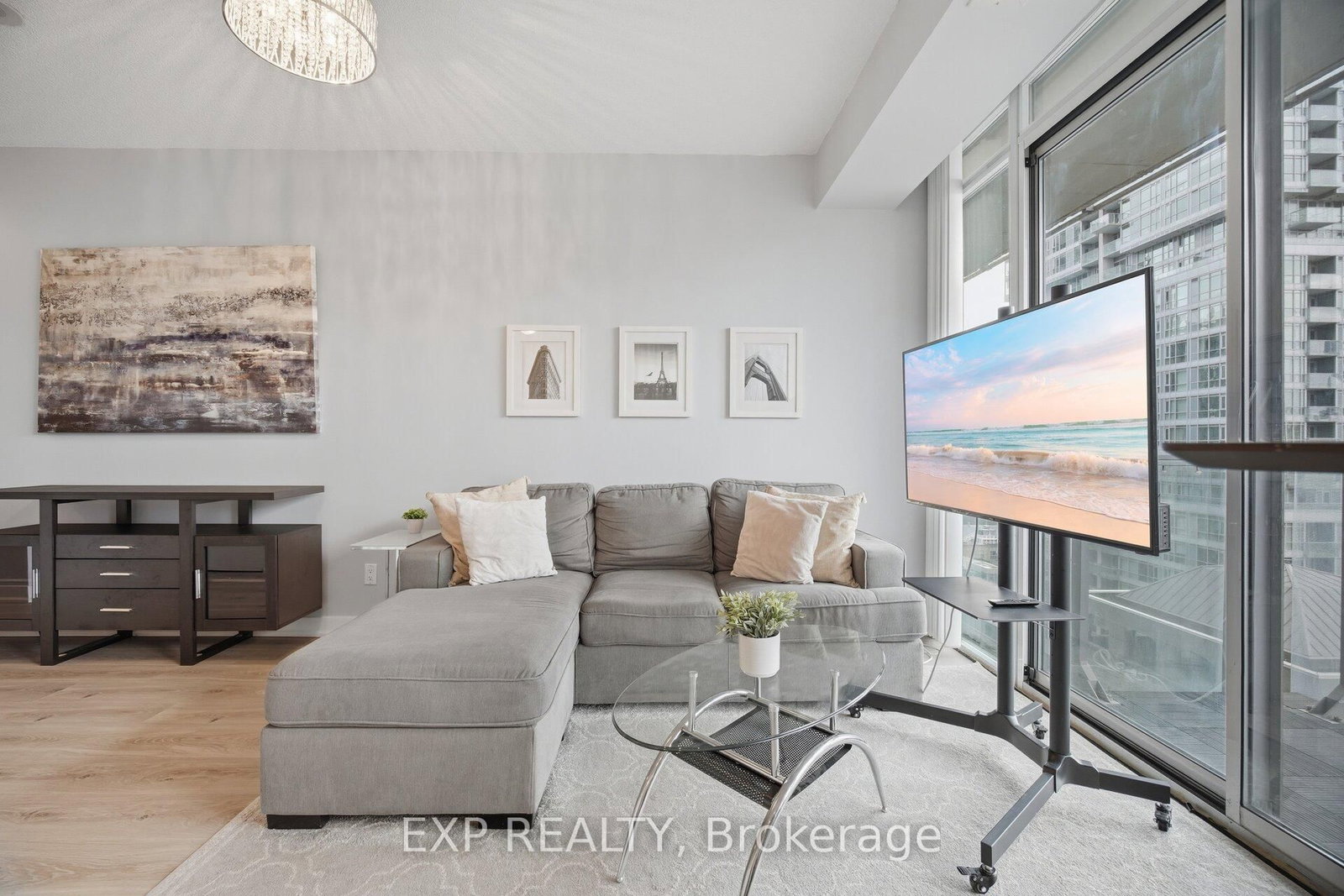 126 Simcoe Street, Unit 1907 - Photo 12