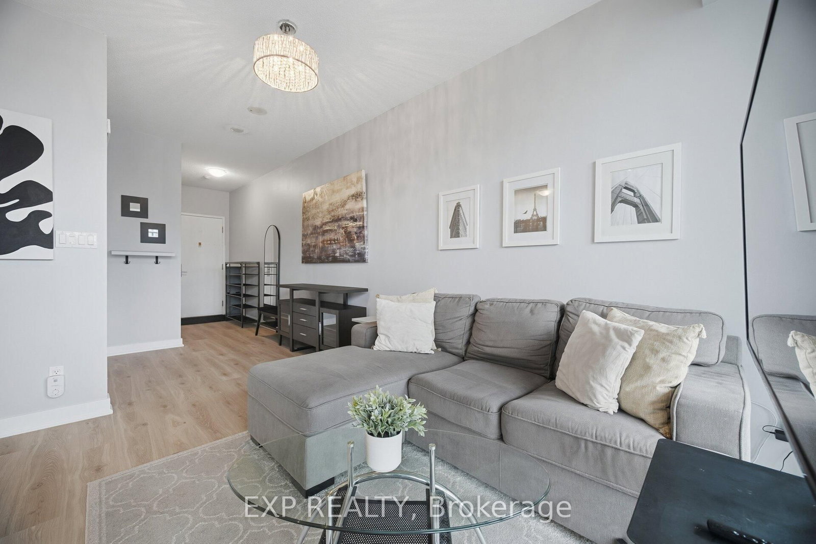 126 Simcoe Street, Unit 1907 - Photo 13