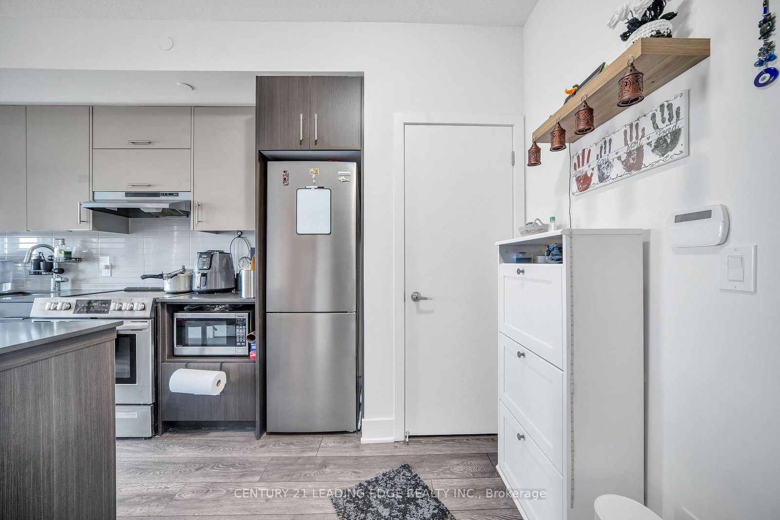 188 Fairview Mall Drive, Unit 1110 - Photo 5