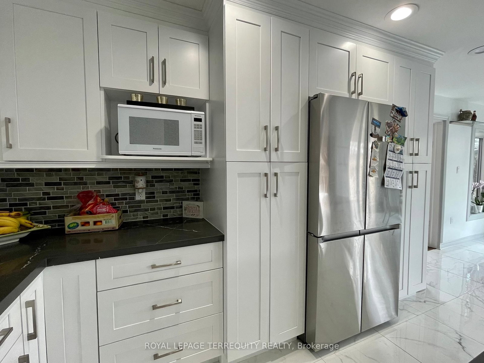 435 Drewry Avenue - Photo 10