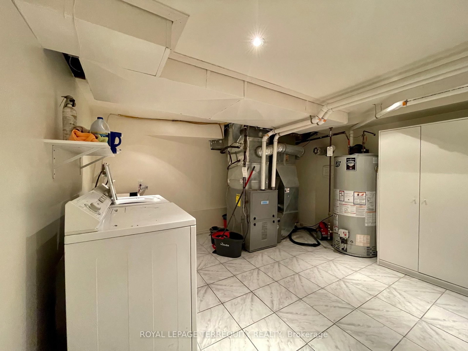 435 Drewry Avenue - Photo 44