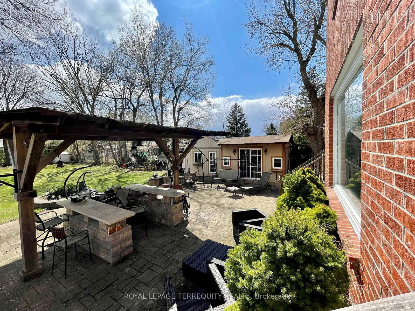 435 Drewry Avenue - Photo 47