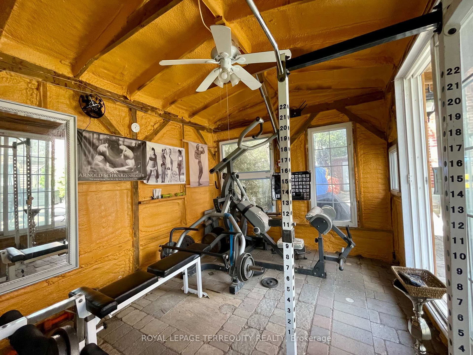 435 Drewry Avenue - Photo 48