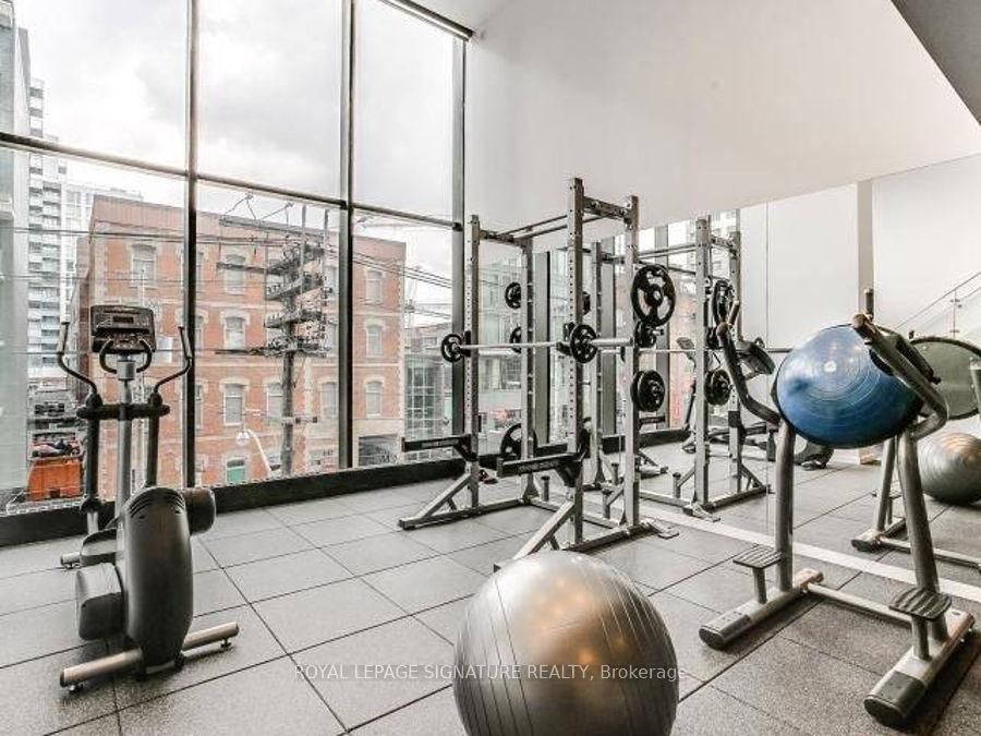 38 Stewart Street, Unit 1006 - Photo 18