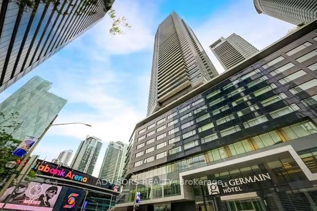 65 Bremner Boulevard • #4408 • Toronto, ON photo 8