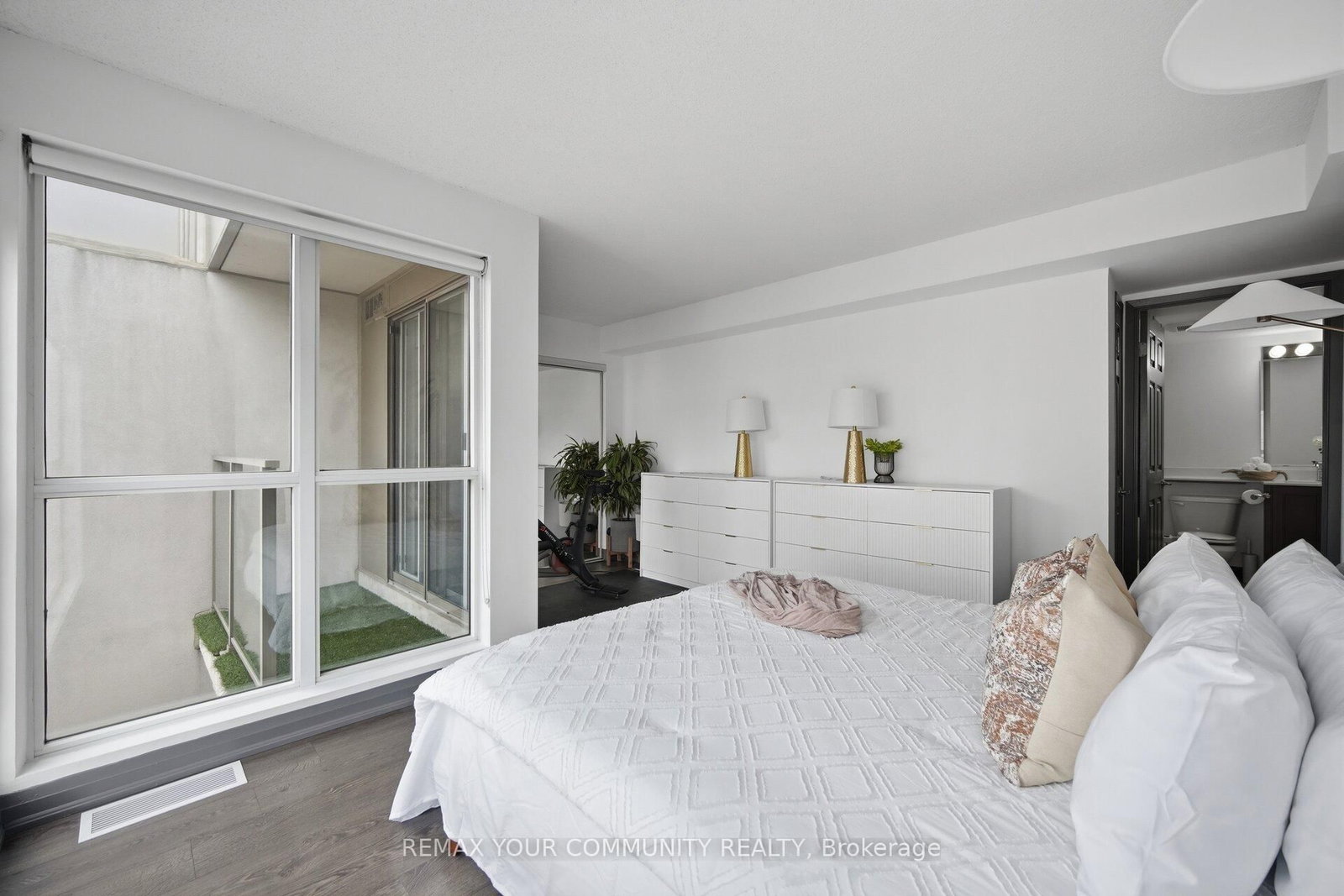 18 Merton Street, Unit PH1114 - Photo 21