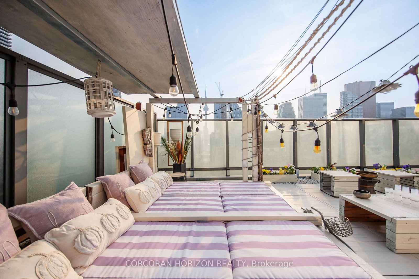 1 Market Street, Unit PH01 - Photo 16