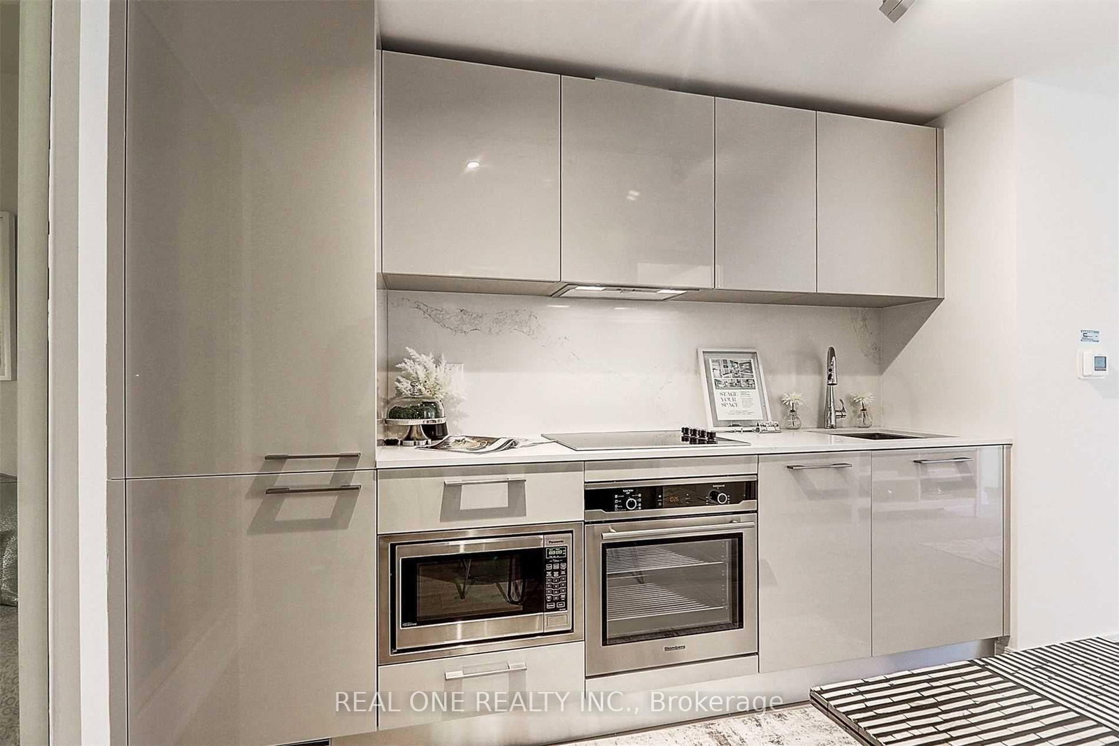 3 Gloucester Street, Unit 514 - Photo 10