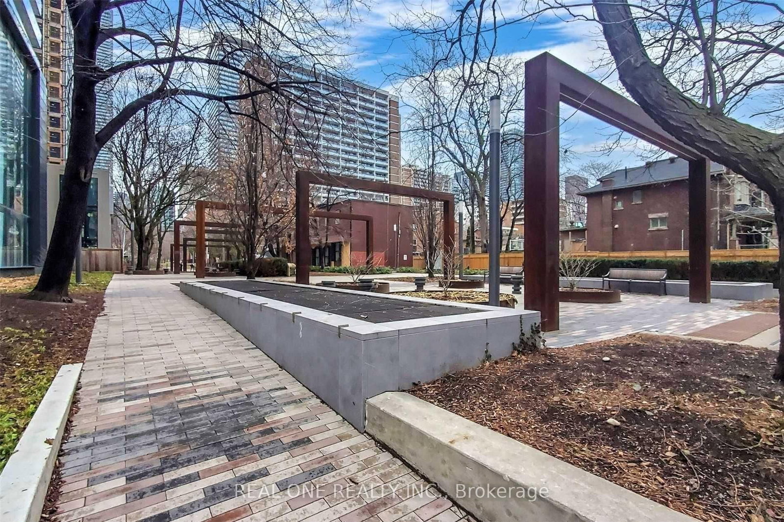 3 Gloucester Street, Unit 514 - Photo 18