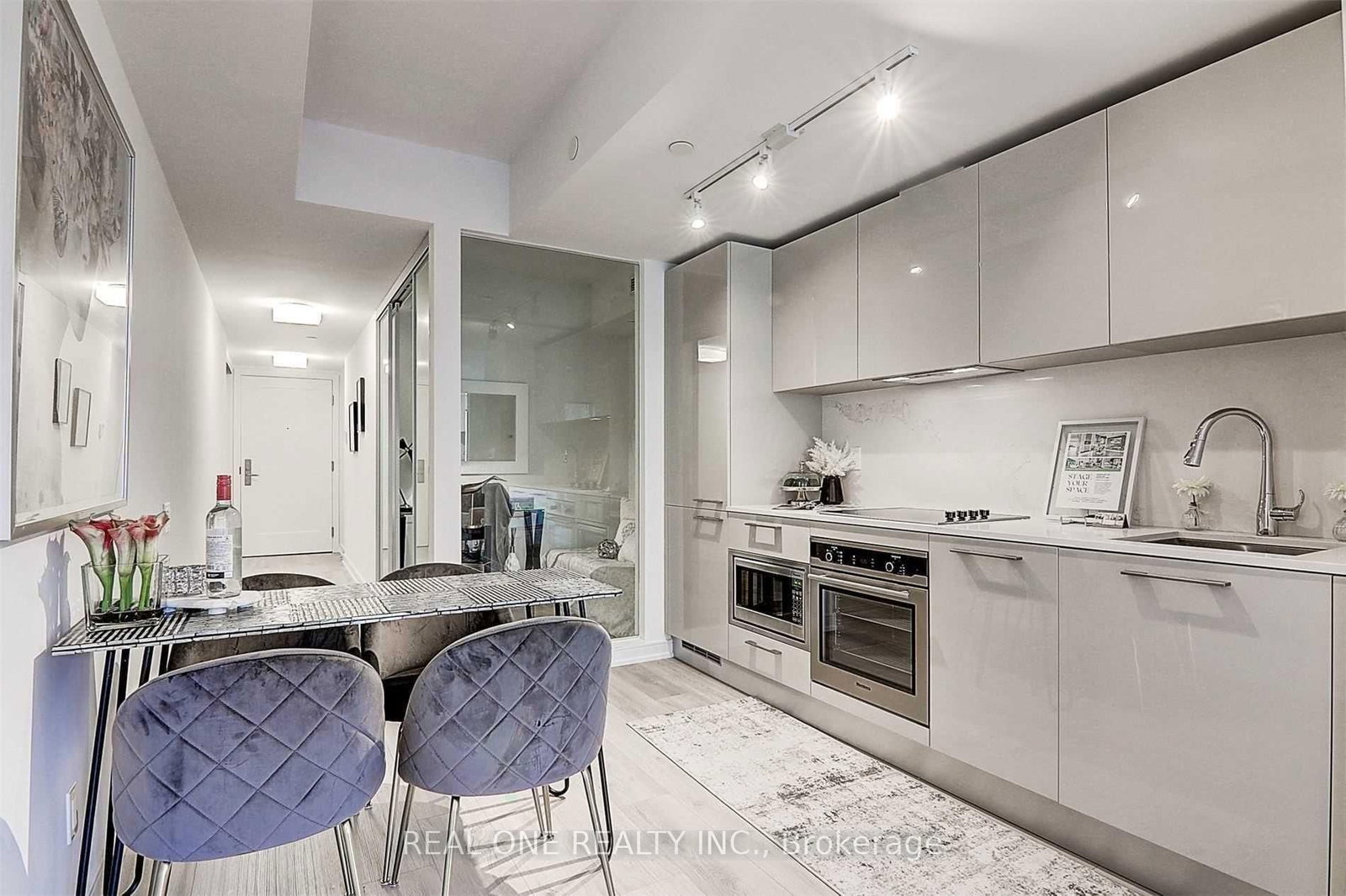 3 Gloucester Street, Unit 514 - Photo 9