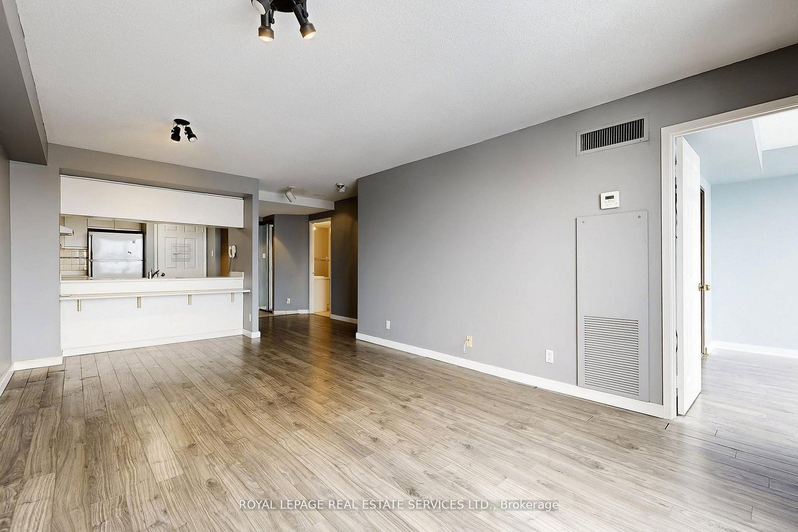 298 Jarvis Street, Unit 1705 - Photo 9