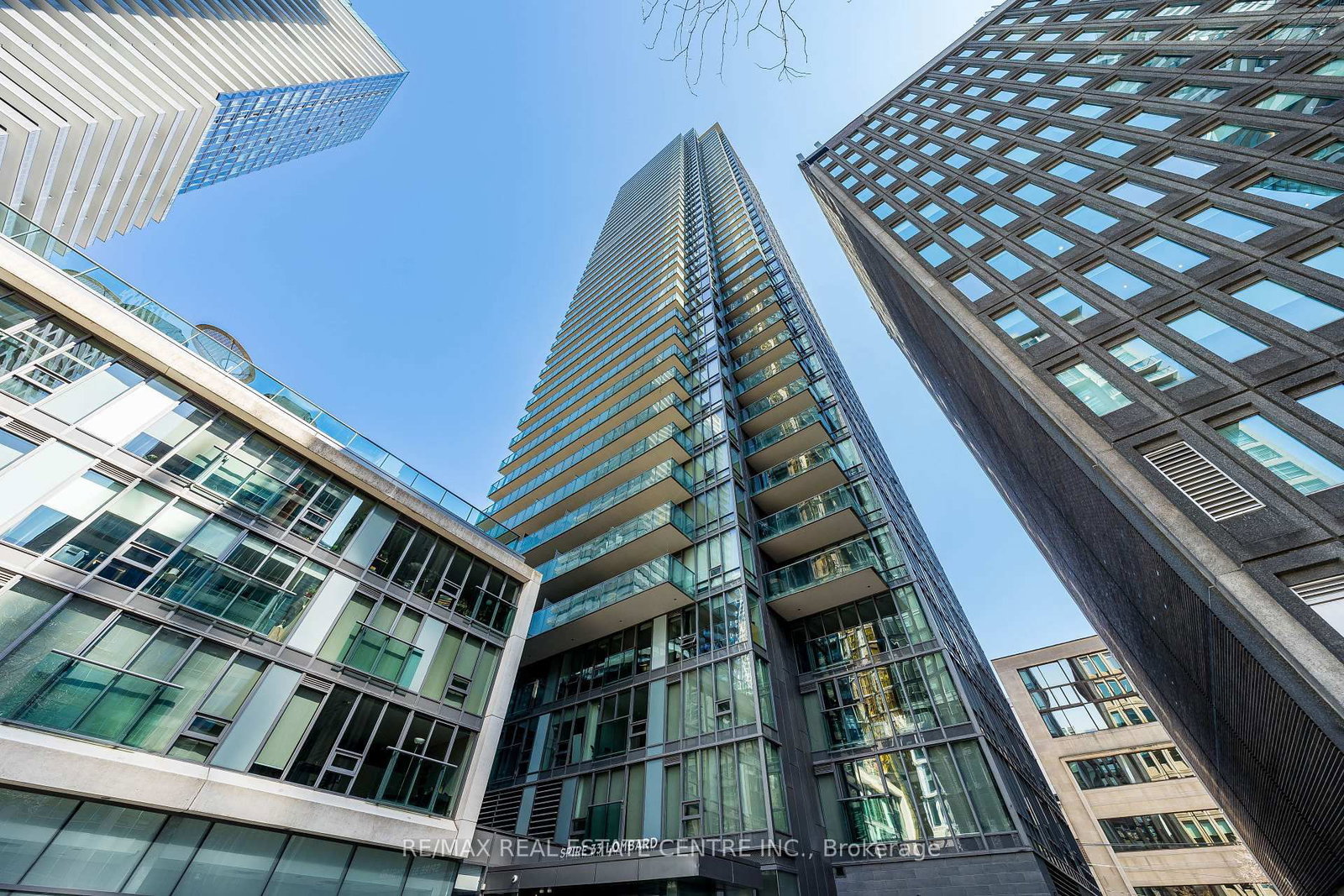 33 Lombard Street, Unit 216 - Photo 19