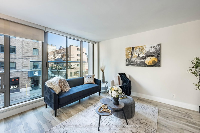 216 - 33 Lombard St, Toronto, M5C 3H8 | Image 3