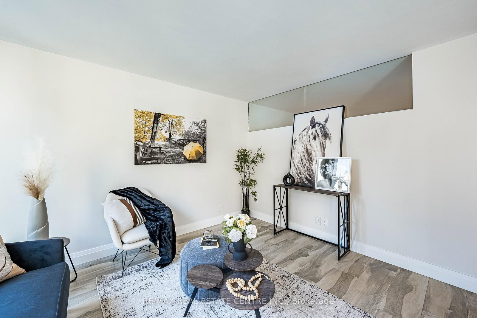 33 Lombard Street, Unit 216 - Photo 5