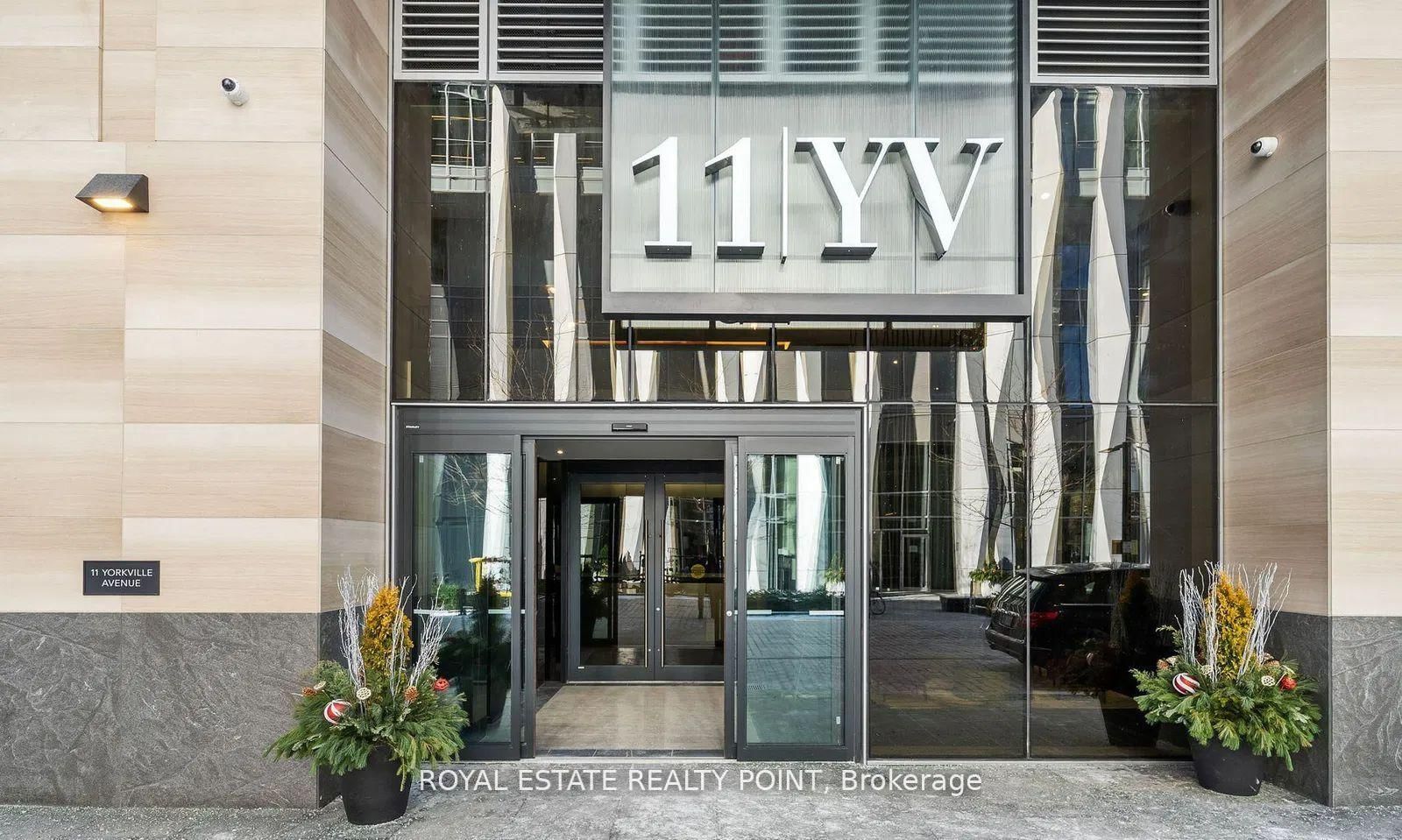 11 Yorkville Avenue, Unit 2409 - Photo 2