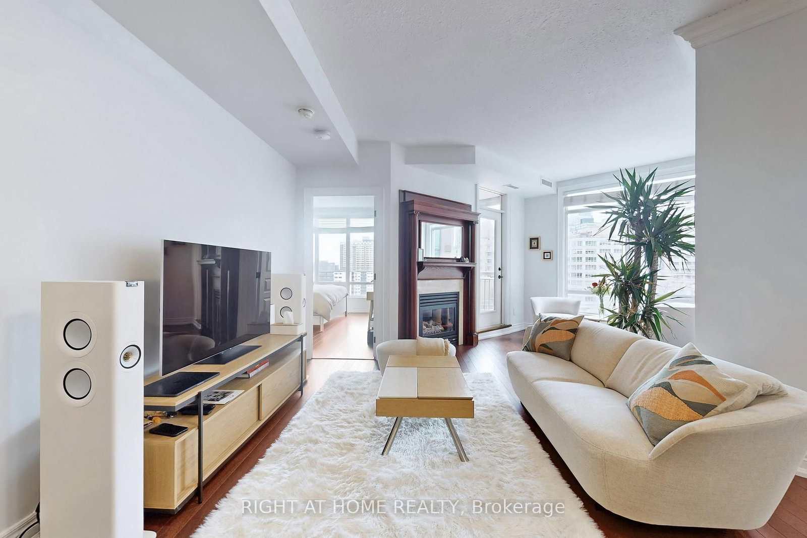 100 Hayden Street, Unit 1109 - Photo 2