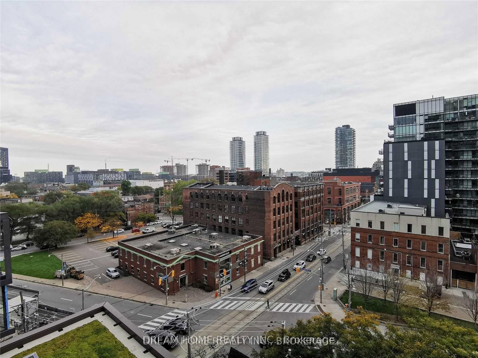 120 Parliament Street, Unit 808 - Photo 10