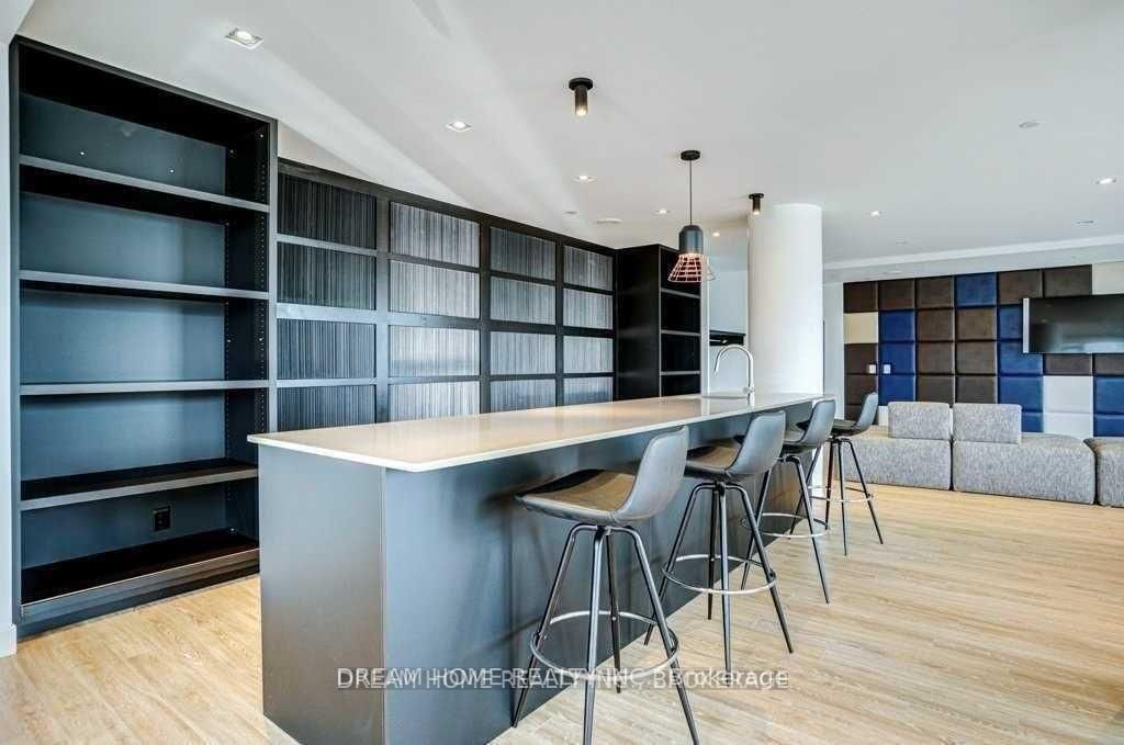 120 Parliament Street, Unit 808 - Photo 14