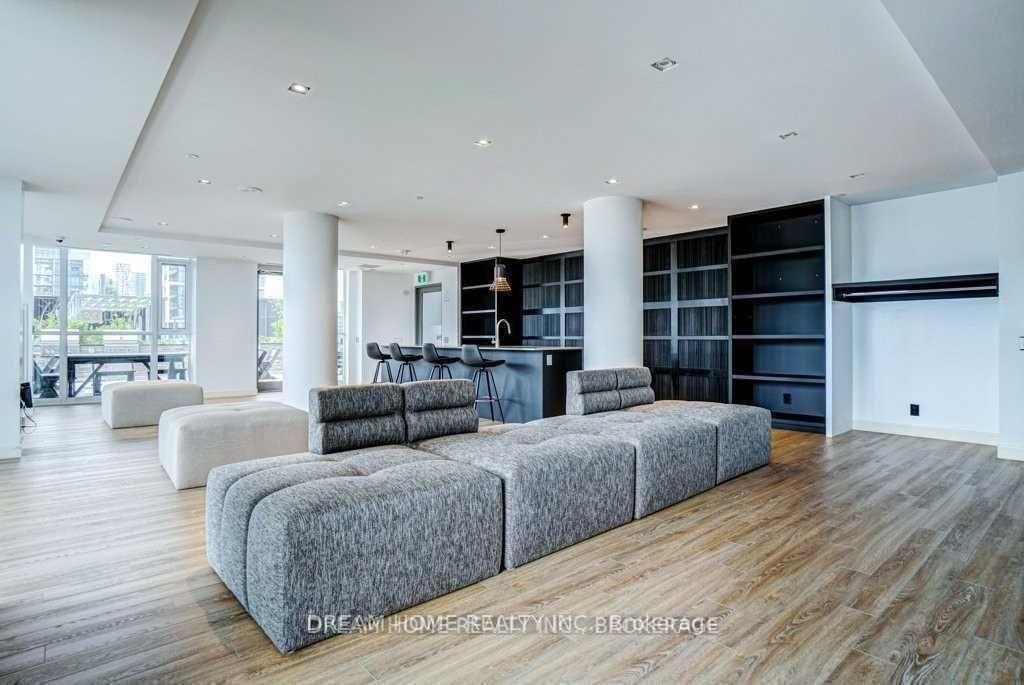 120 Parliament Street, Unit 808 - Photo 17