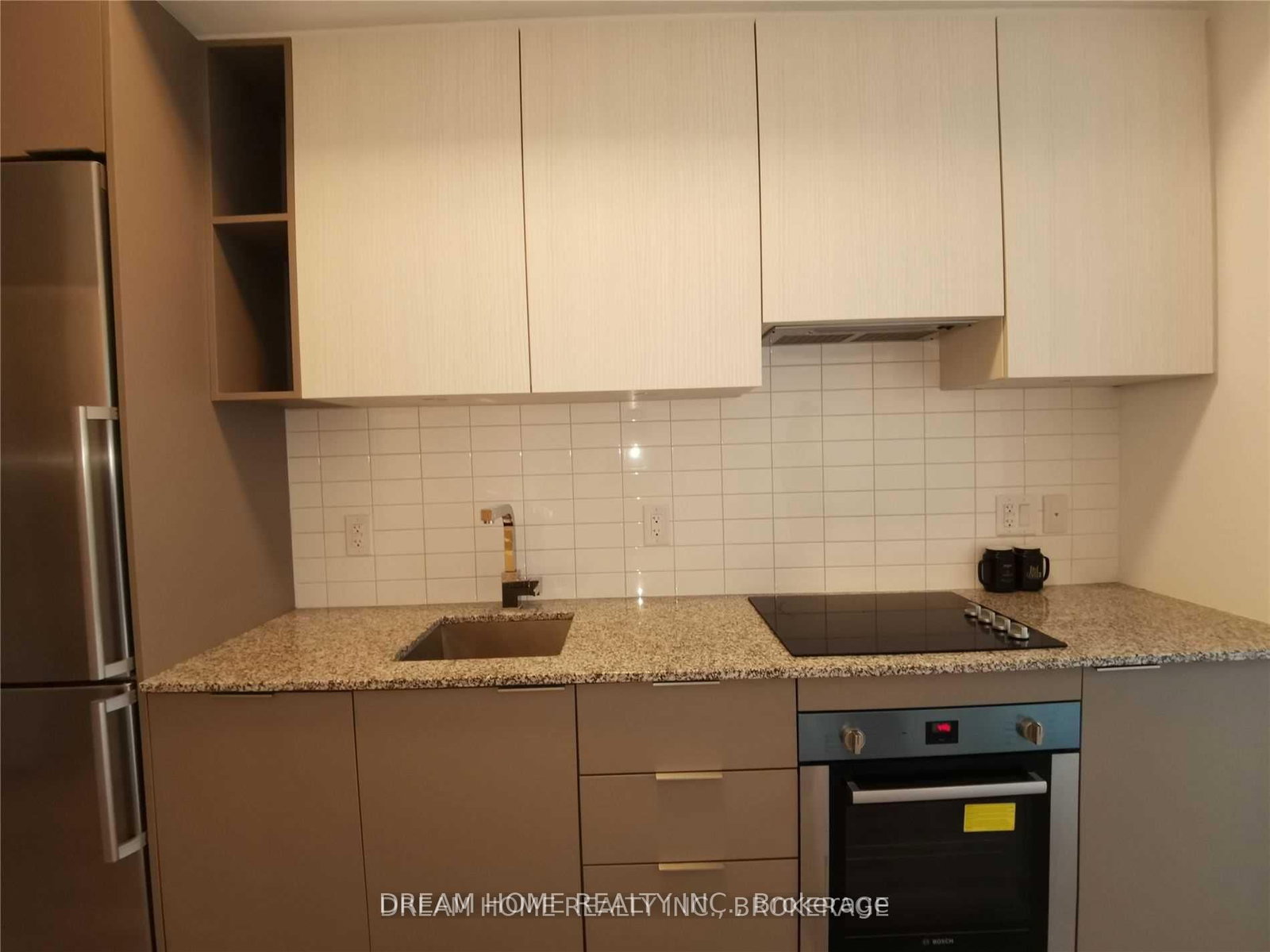 120 Parliament Street, Unit 808 - Photo 7