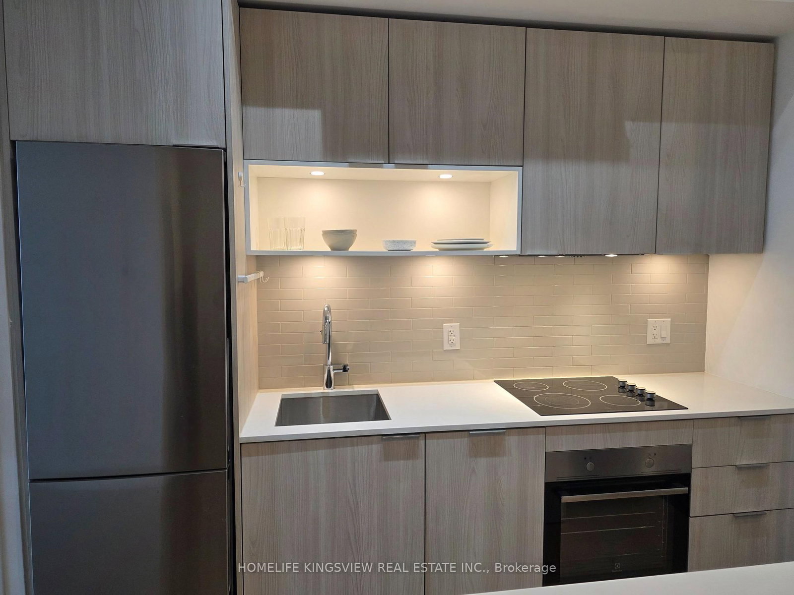 20 Tubman Avenue, Unit 605 - Photo 8