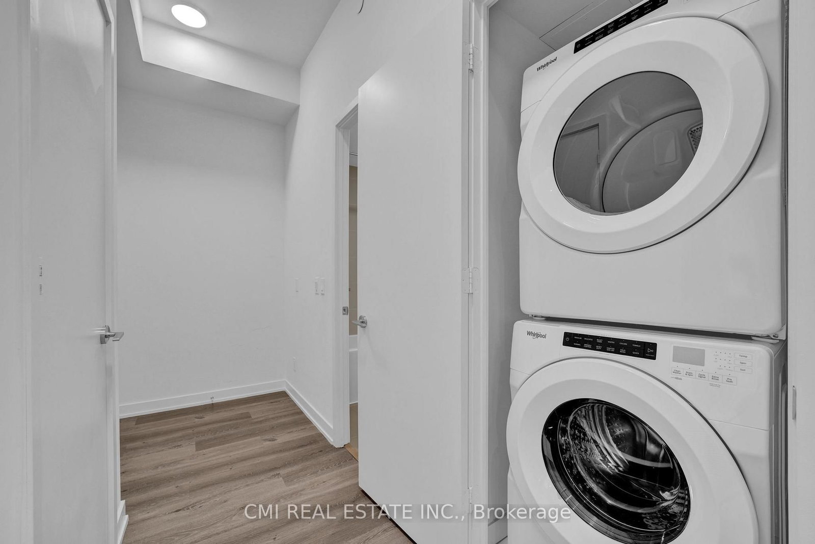 10 Deerlick Court, Unit 810 - Photo 17