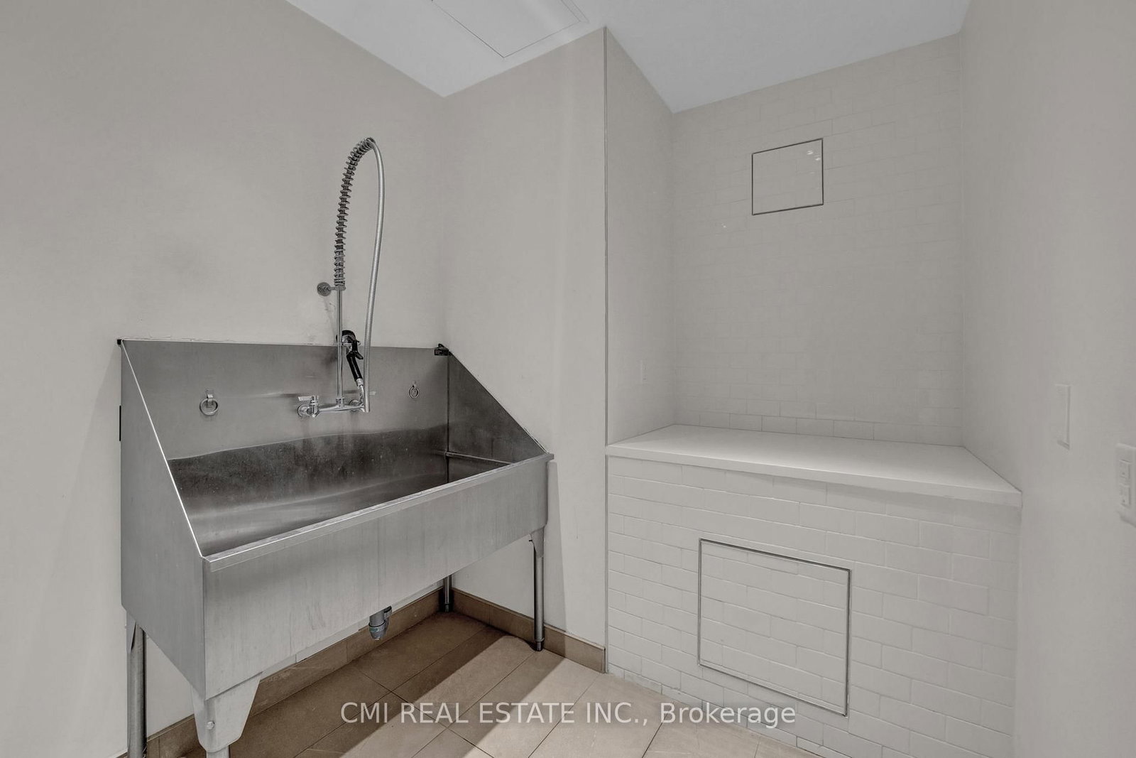 10 Deerlick Court, Unit 810 - Photo 22